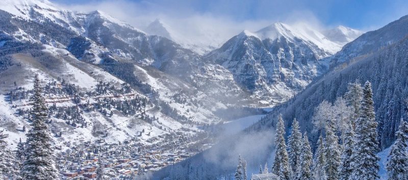 telluride-winter-town.2400x1059